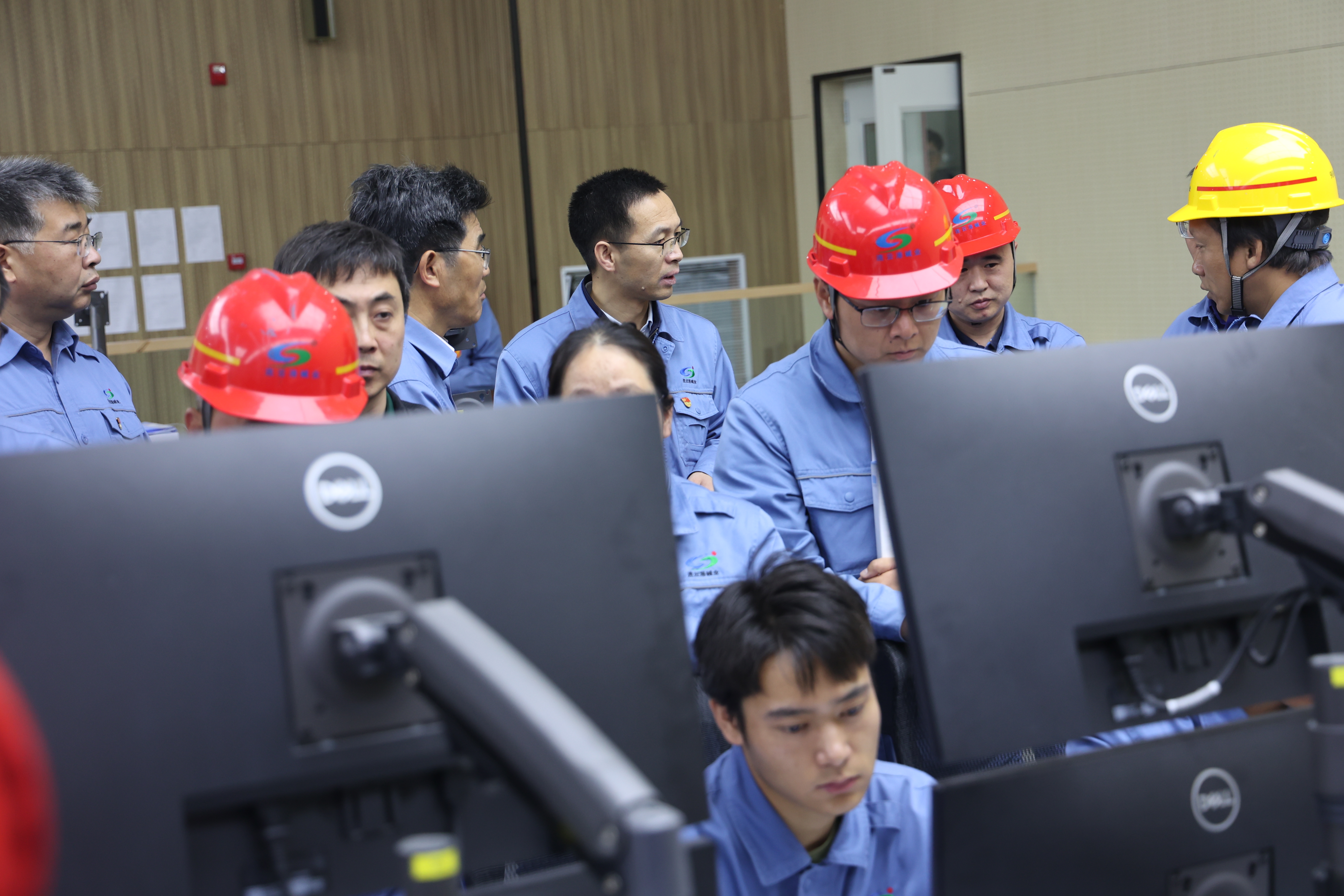  公司搬遷項(xiàng)目合成氨裝置進(jìn)入滿(mǎn)載運(yùn)行